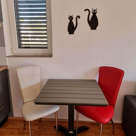 Frida Appartamento Pola Esterno foto